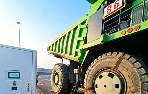 EVLINK, JiuXing Energy와 협력하여 초대형 트럭용 DC870V BTMS 솔루션 개발