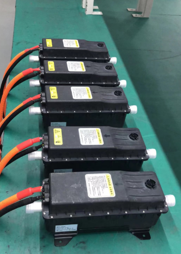 액체 HV Ptc 히터 24v-100w 콤팩트 직전 전기 고전압 워터 히터 2